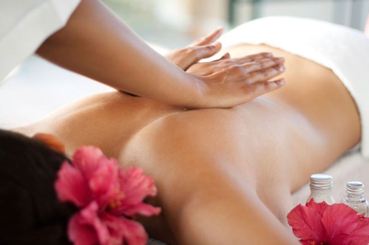 Lomi Lomi massage at Aster Spa